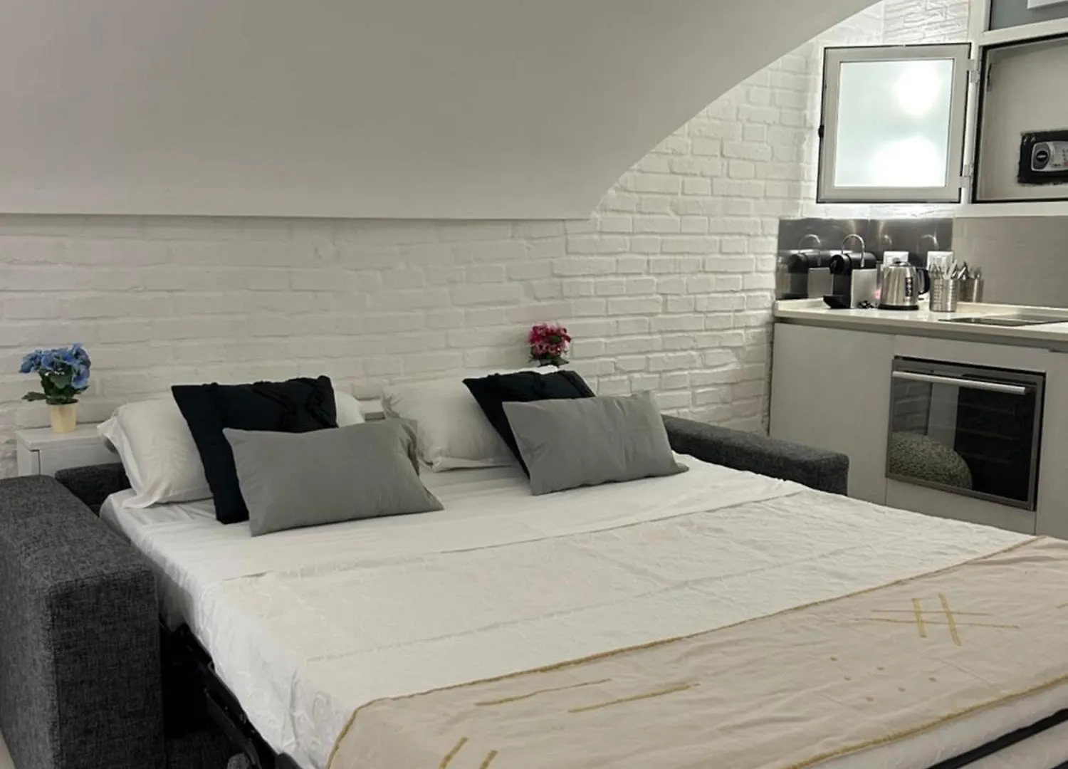 Little Suite Sant Angelo Rome Apartment